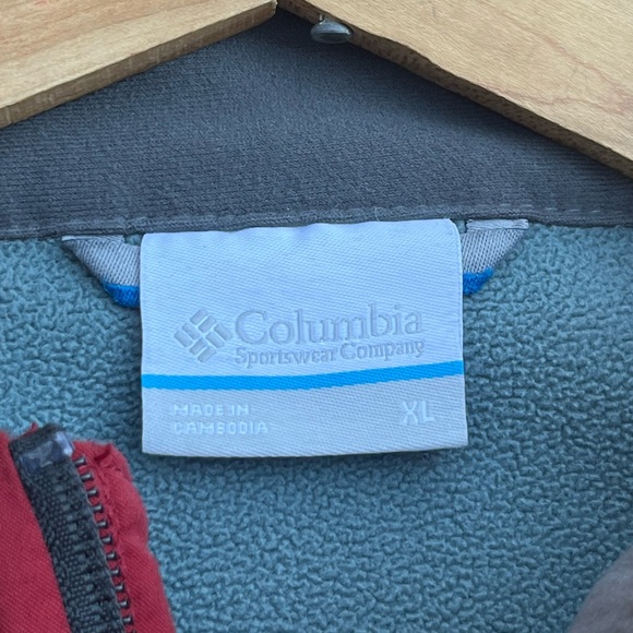 Columbia Fleece Jacket - Picture 4 of 5